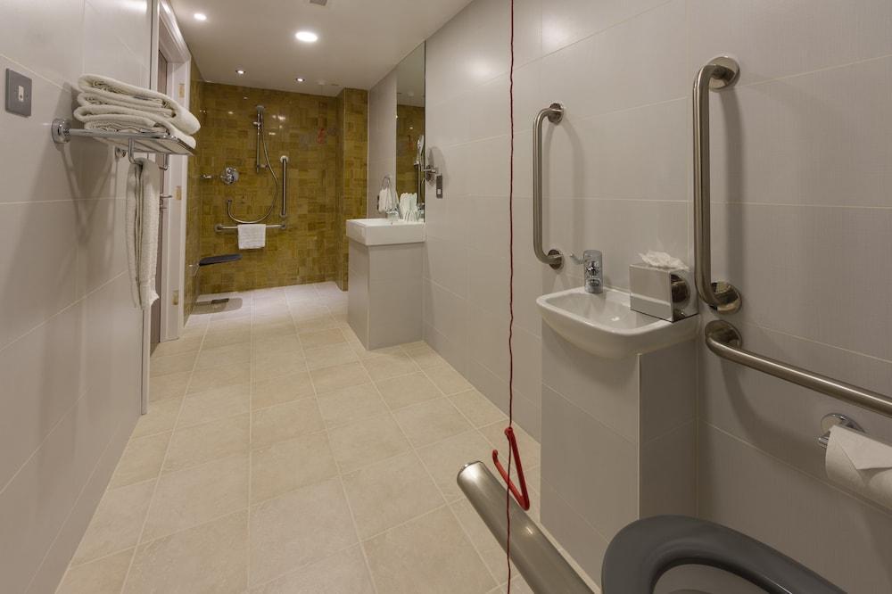 Holiday Inn London Watford Junction By Ihg Exterior photo