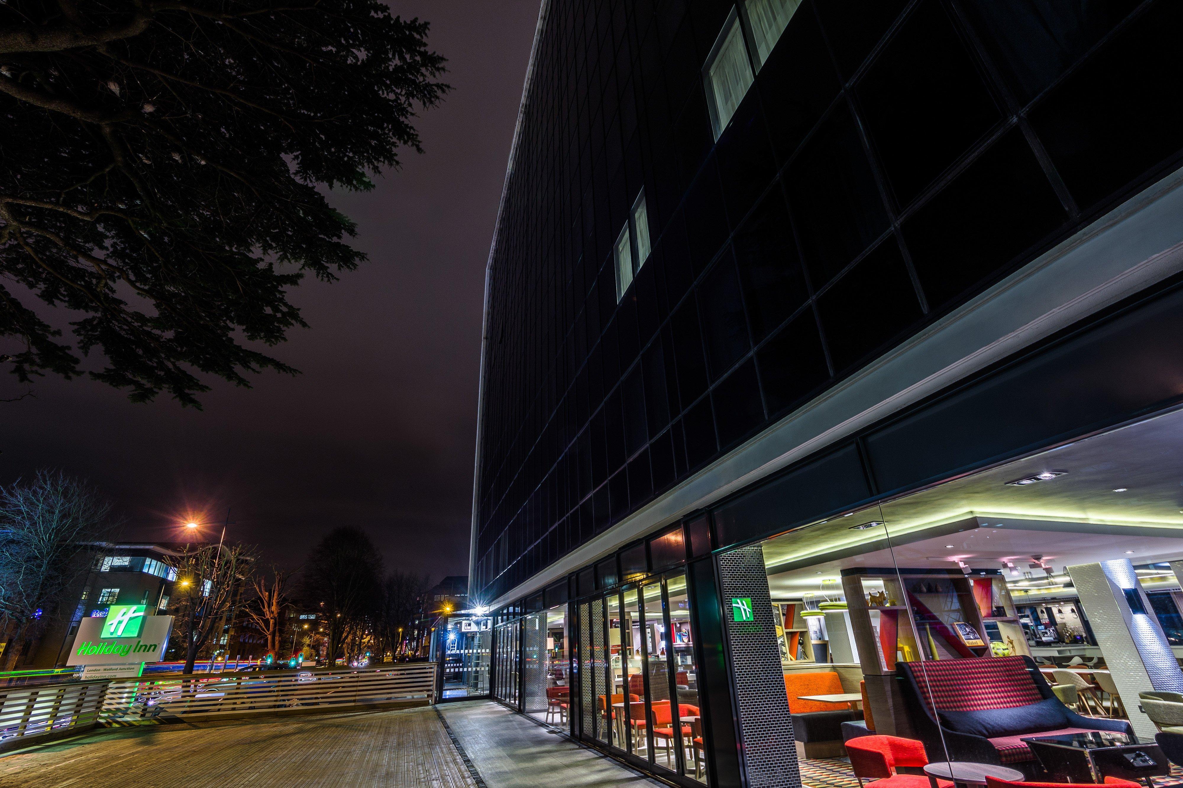 Holiday Inn London Watford Junction By Ihg Exterior photo